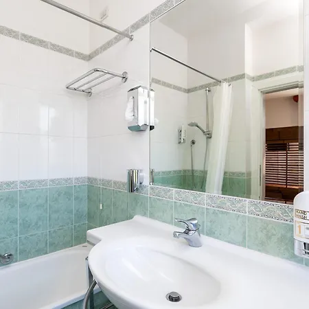 Szálloda Rivamare 3*