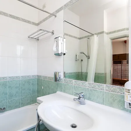 Hotel Rivamare 3*