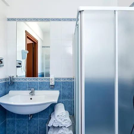 Rivamare Hotel 3*