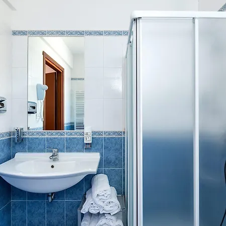 Rivamare Hotel 3*
