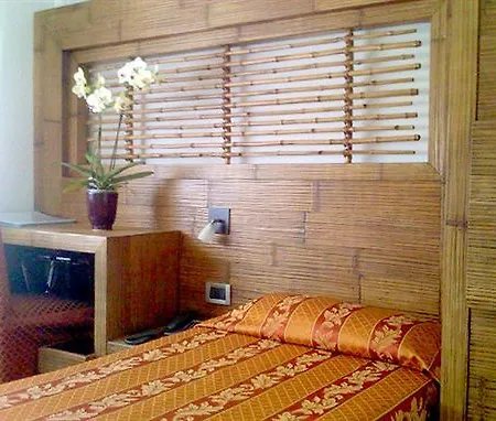 Rivamare Hotel