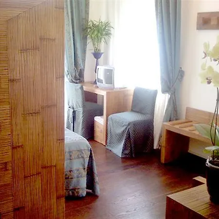 Rivamare Hotel 3*