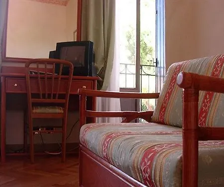 Rivamare Hotel 3*